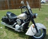 2000 Kawasaki VN 800 Drifter photo